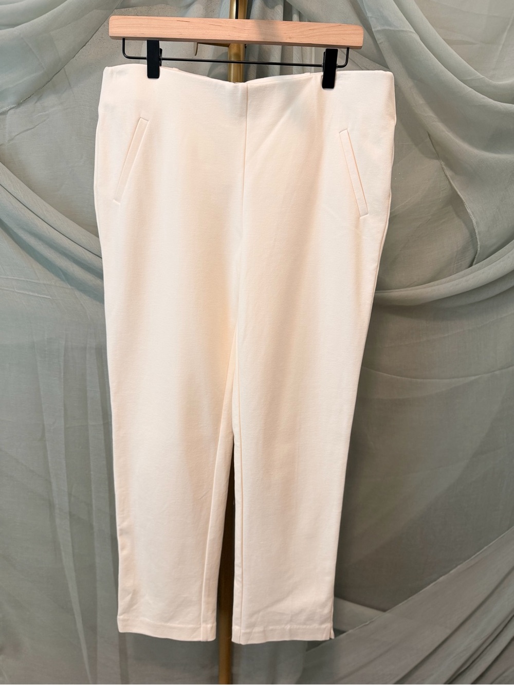 Chico's Fabulously Slimming Cream Ankle Crop Straight-Leg Pants - Picture 2 of 5
